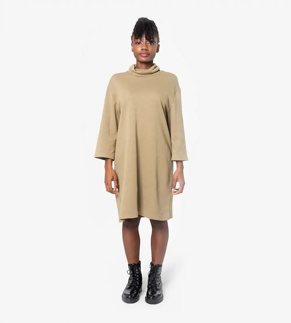 clothingstore2-woman-pic2