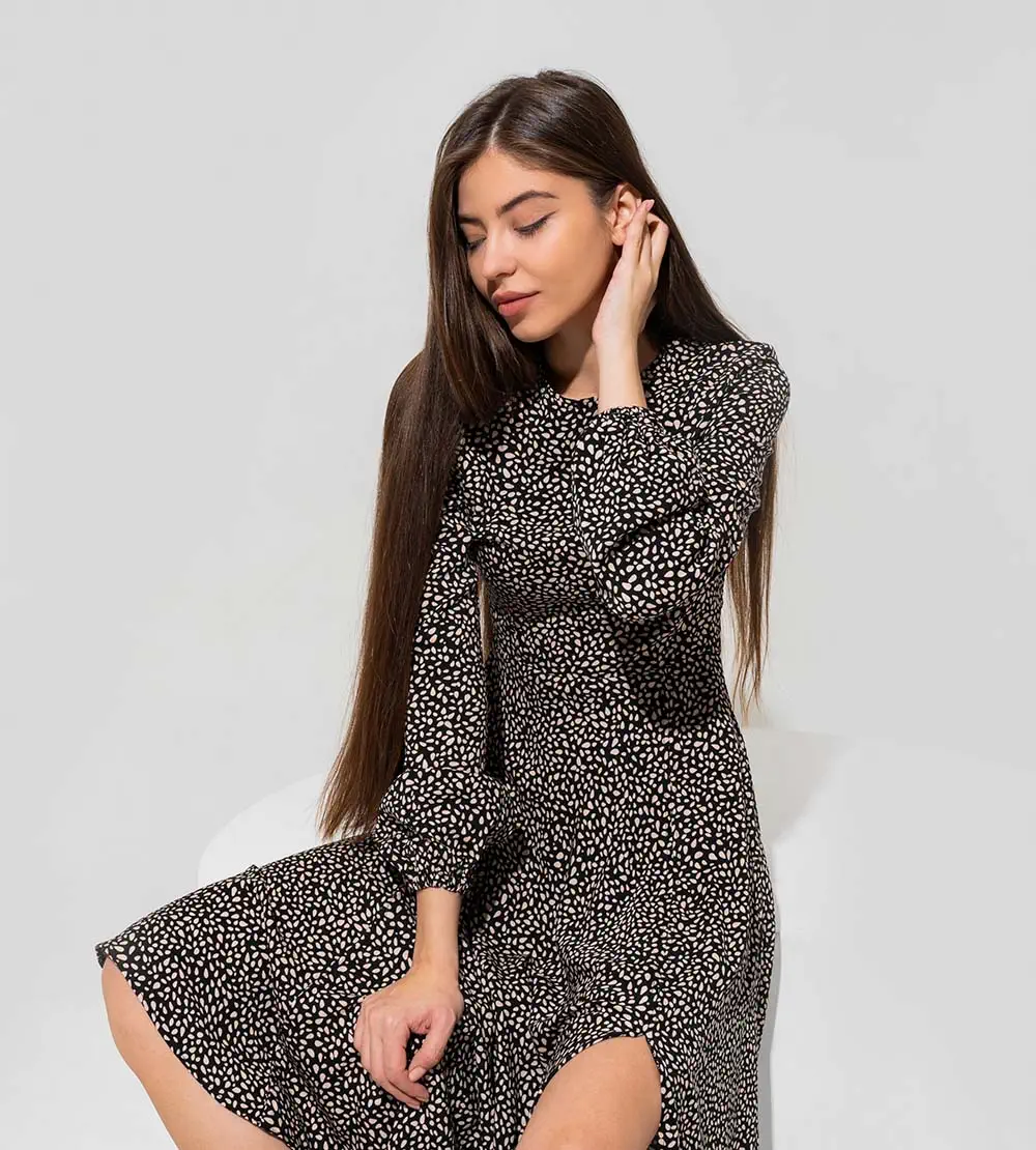 clothingstore2-woman-pic5e