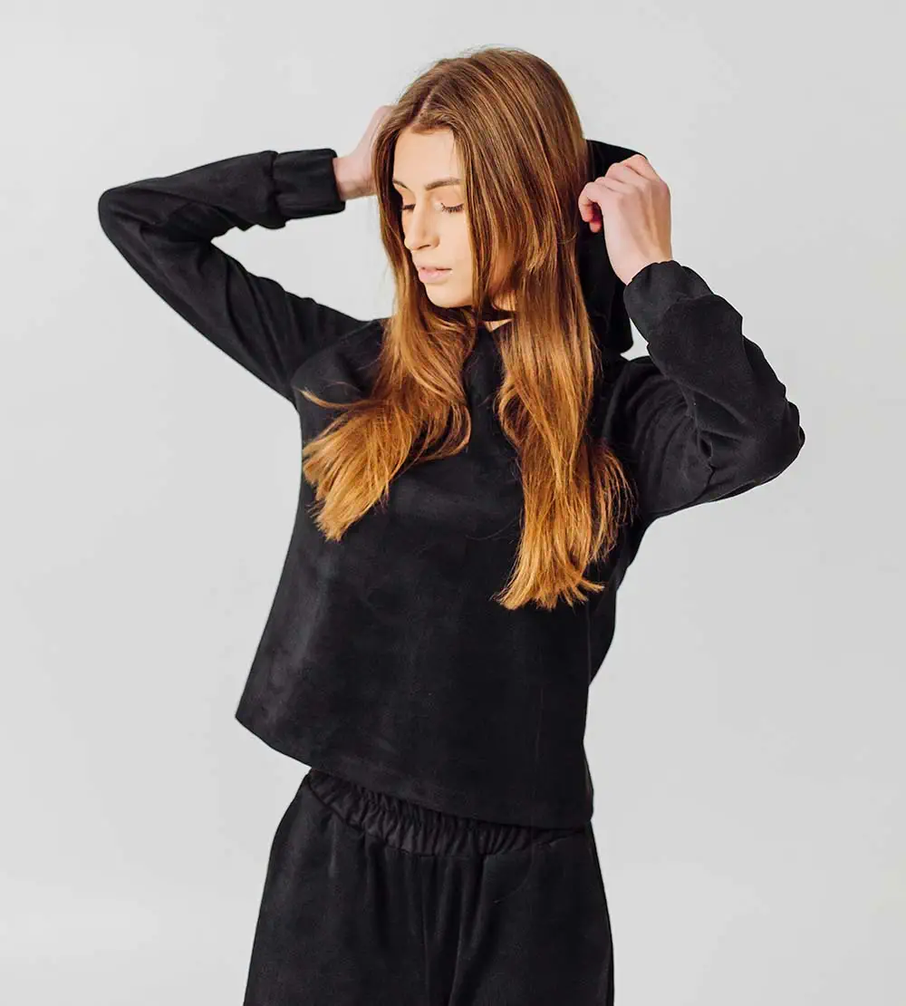 clothingstore2-woman-pic8b